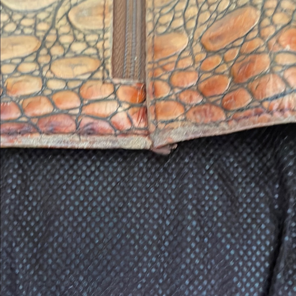 Vintage Brahmin Crocodile Embossed Wallet - Picture 7 of 7